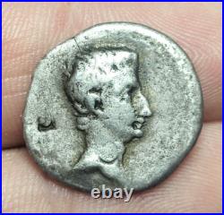 #07-93 Auguste Denier au capricorne 3,03g Rare et recherchée