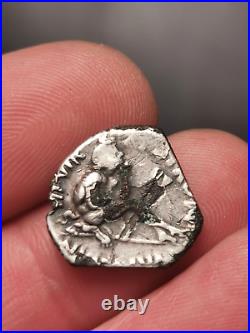 Auguste, L. Caninius Gallus denier en argent (fourré), Rome 12AV J-C! 2,52 g
