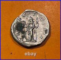 Denier Julia Mamée 225-235 Rome Argent TTB SUP