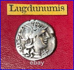 Denier Lucretia Denarius 136 AJC TTB en argent Rome