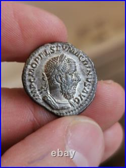 Macrin Denier Rome Pontif, RIC 34