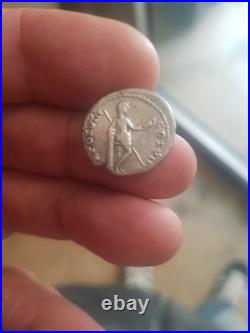 Monnaie Romaine Denier Titus 2,89g Argent