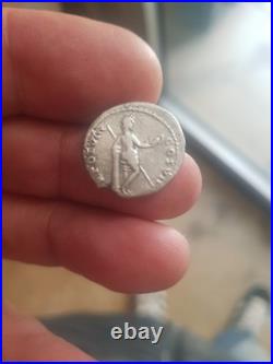Monnaie Romaine Denier Titus 2,89g Argent