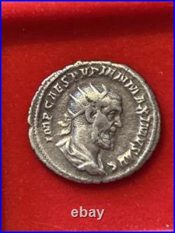 Monnaie romaine Denier argent Coin Pupien Mains Jointes 4,89 Gr 2,2 Cm