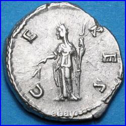 Monnaie romaine-Denier en argent-Faustina I-Ca 138-141 AD-Rome-Antonin le Monnaie romaine-Denier en argent-Faustina I-Ca 138-141 AD-Rome-Antonin le