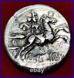 REPUBLIQUE ROMAINE MARCIA Denier 129 av J-C ROME revers Cavalier galopant REPUBLIQUE ROMAINE MARCIA Denier 129 av J-C ROME revers Cavalier galopant