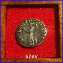 ROMAINE? Domitien Denier? Rome 92? Revers Pallas Athéna TTB +