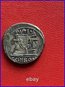 Scribonia, Puteal, Denier, 62 BC, Rome, Argent, SUP, Crawford416/1