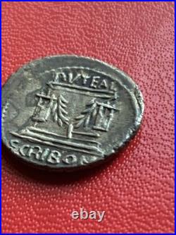 Scribonia, Puteal, Denier, 62 BC, Rome, Argent, SUP, Crawford416/1